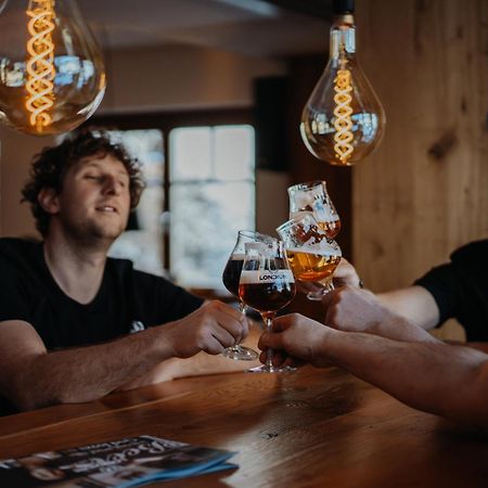 Bierhotel Loncium & Privatbrauerei Kotschach-Mauthen Exteriör bild