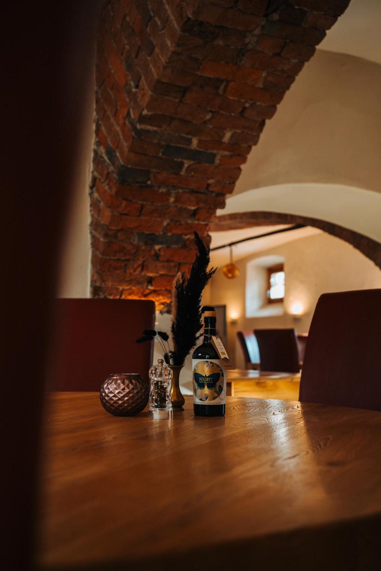 Bierhotel Loncium & Privatbrauerei Kotschach-Mauthen Exteriör bild